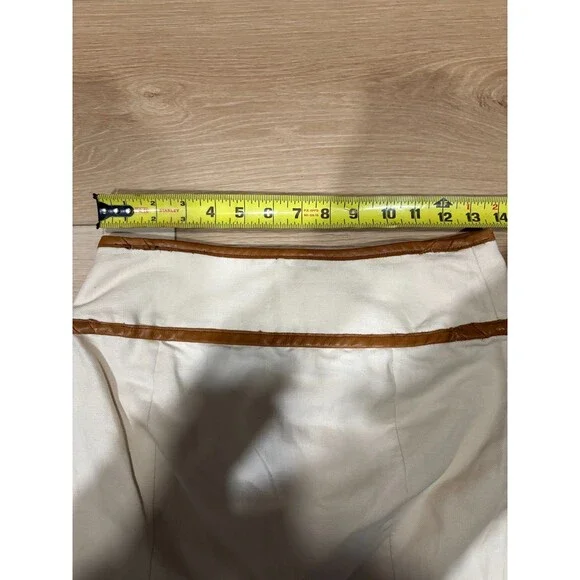 Ralph Lauren White Linen Blend Skirt w/ Brown Leather Trim Buckle Detail Size 2 - Picture 3 of 9